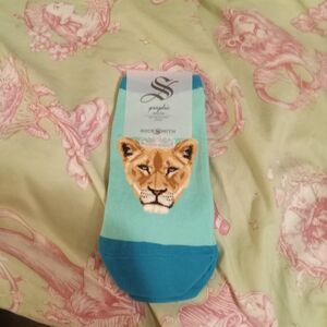 NWT Women's Shortie Socks Queen Of The Pride Mint Color Socks